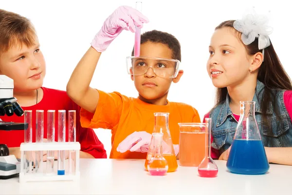 Classe de química — Fotografia de Stock