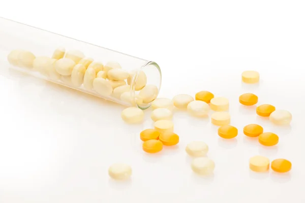 Pruebas de medicamentos en laboratorio — Foto de Stock