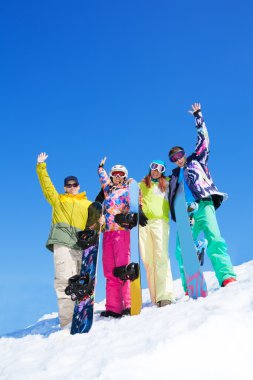 snowboard arkadaş grubu