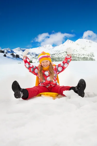 Sneeuw dag - gelukkig kind — Stockfoto