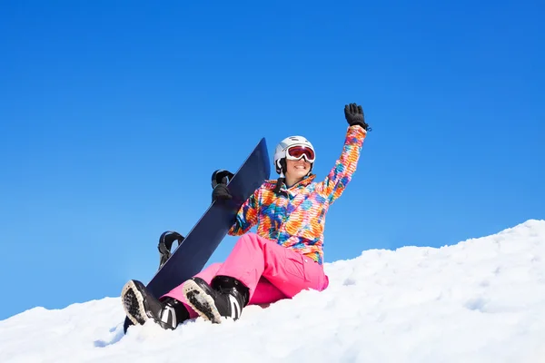 Estudante em férias com snowboards — Fotografia de Stock