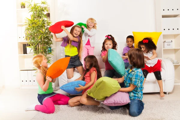 Pillow fight — Stock Photo, Image