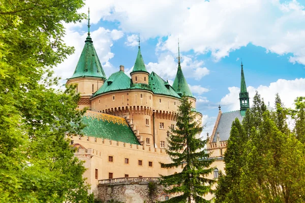 Türme der Festung Bojnice — Stockfoto