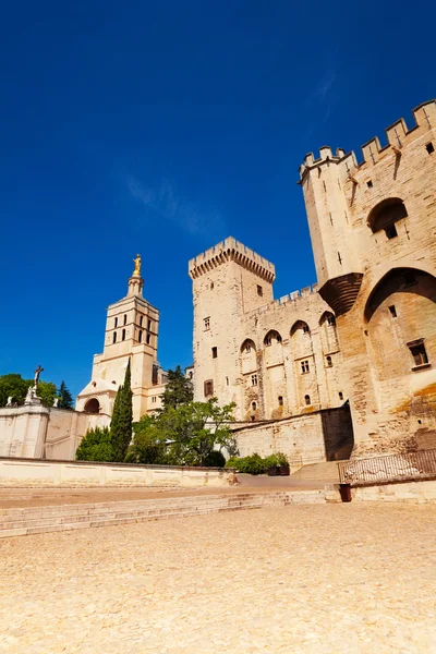 Avignon régi város főterén — Stock Fotó