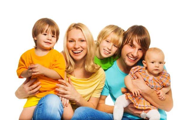 Three kids with parents — Stock Photo, Image