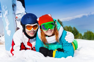 kaç kar maskesi içinde