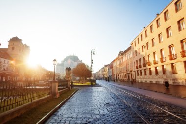 kosice, Slovakya sokak hlavna güneşli gün