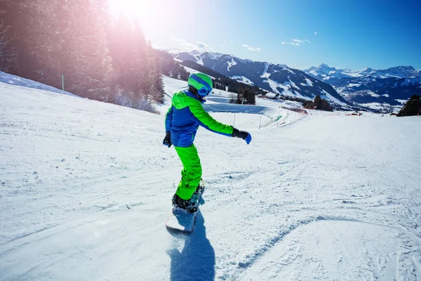 Snowboarder Boy Downhill Snowboard Fast Alpine Ski Slope View — Fotografia de Stock