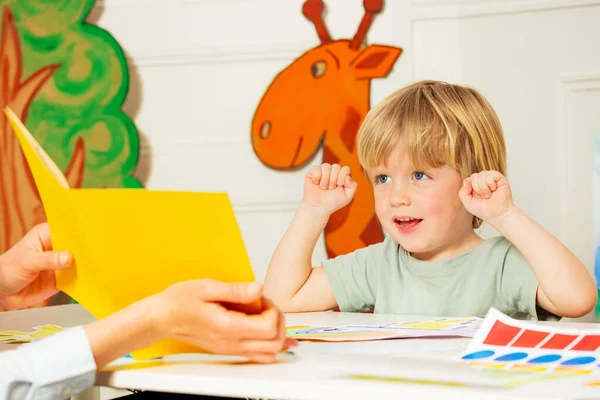 Early Development Lesson Little Blond Boy Engaged Process Lift Hands — ストック写真