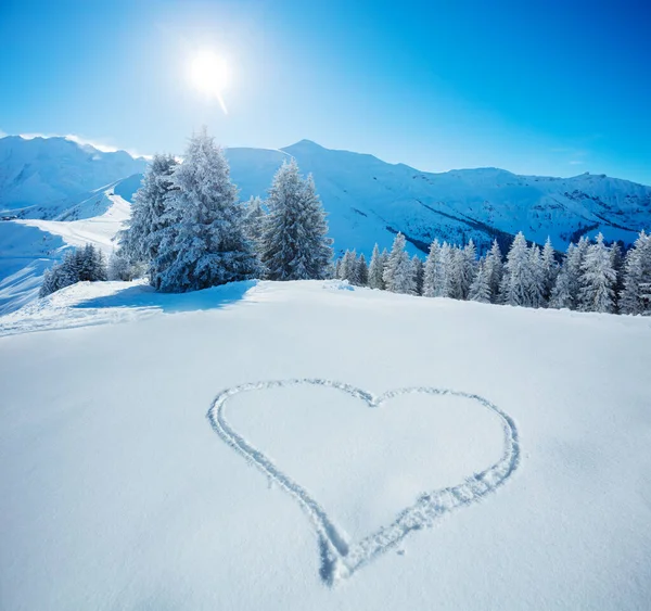 Heart Symbol Drawn Snow Top Mountain Slope Snowy Firs Range — 图库照片