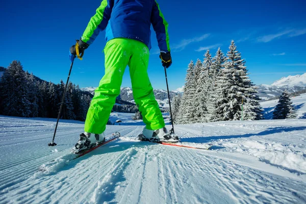 Low Angle Photo Alpine Skier Focus Ski Legs Stand Track — Foto Stock