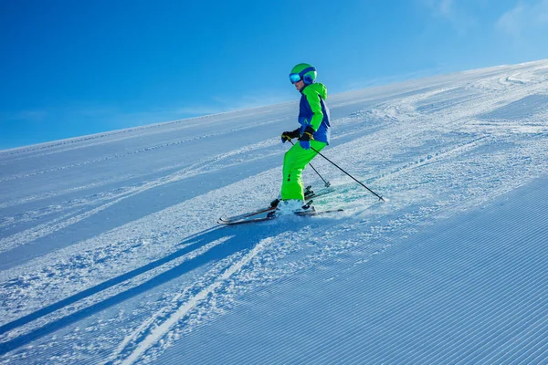Boy Ski Downhill Fast Fresh Track Sunny Morning Mountains — Stockfoto
