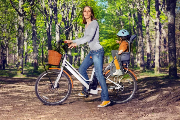 Side View Woman Little Child Ride City Electric Bike Green — 스톡 사진