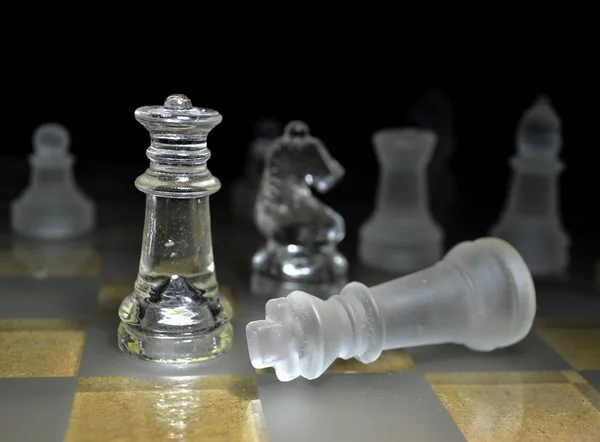 Xadrez jogo rainha xeque-mate — Fotografia de Stock