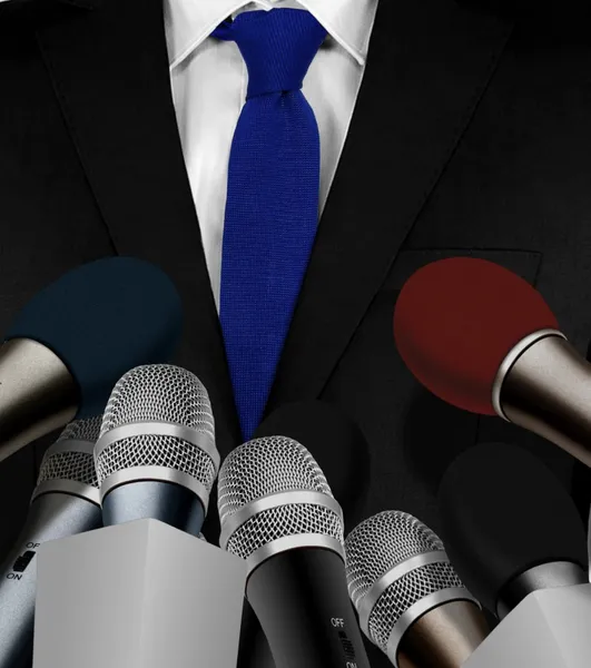 basın röportajda mikrofonları