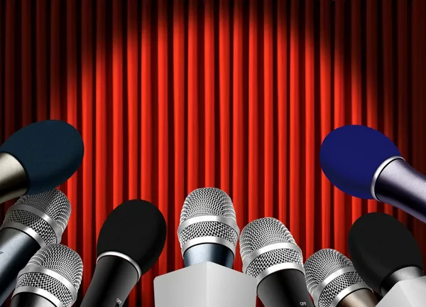 mikrofon ile basın toplantısı