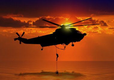 kurtarma helikopteri deniz