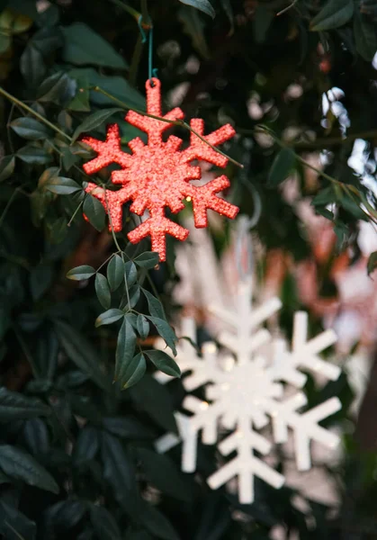 Υπαίθρια Χριστούγεννα Κήπος Φώτα Snowflake Design — Φωτογραφία Αρχείου