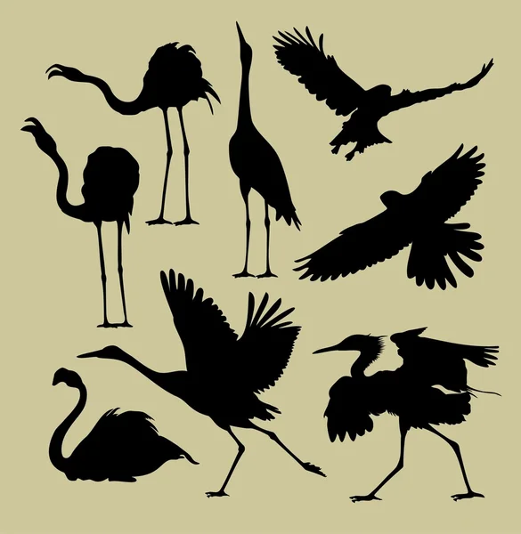 Silhouette degli uccelli — Vettoriale Stock