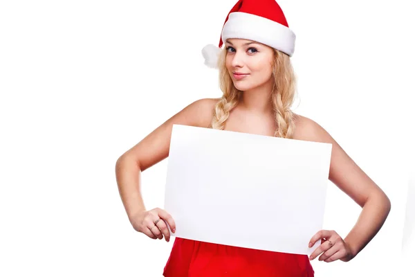 Mujer en sombrero de santa sosteniendo tablero vacío — Foto de Stock