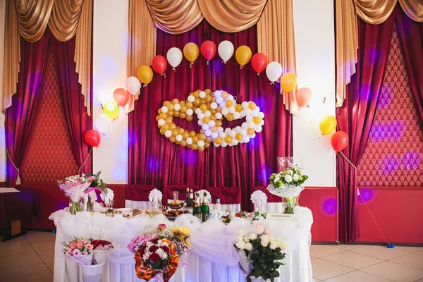 Conjunto de mesa para una fiesta — Foto de Stock