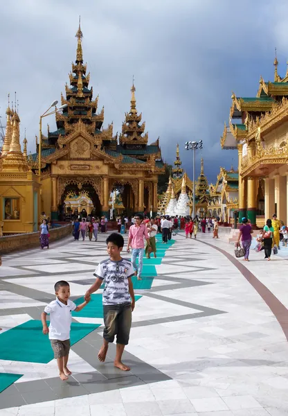 daha önce bir pagoda yangon yapılan alan