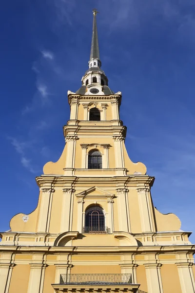 Peter and Paul Cathedral in St. Petersburg — Stock Photo, Image