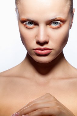 pembe göz makyaj ile yanlış eyelashes