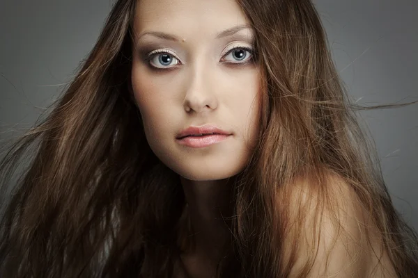 Closeup vrouw gezicht portret — Stockfoto