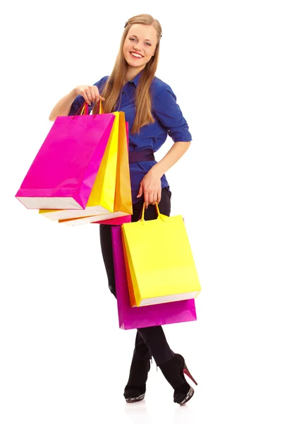 Kobieta niosąca torby na zakupy — Zdjęcie stockowe