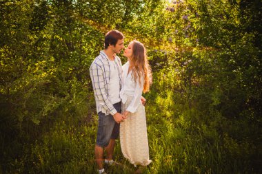 Parkta yürümek çift