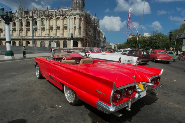 Vecchia auto — Foto Stock