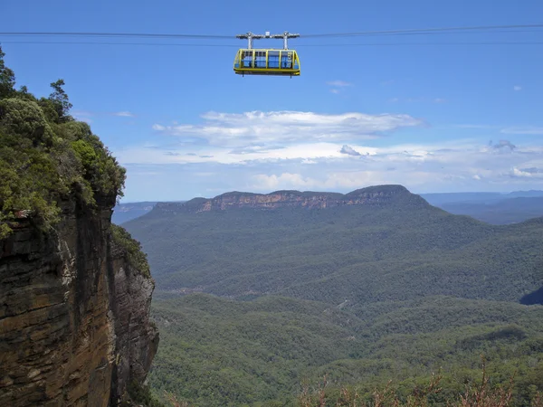 Montañas azules Scenic Cableway Imágenes De Stock Sin Royalties Gratis