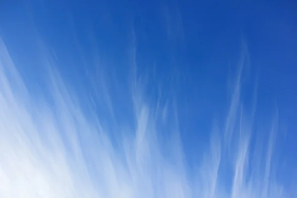 Cielo azul y nubes —  Fotos de Stock