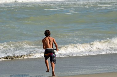 skimboard yayınlanmaya başlar