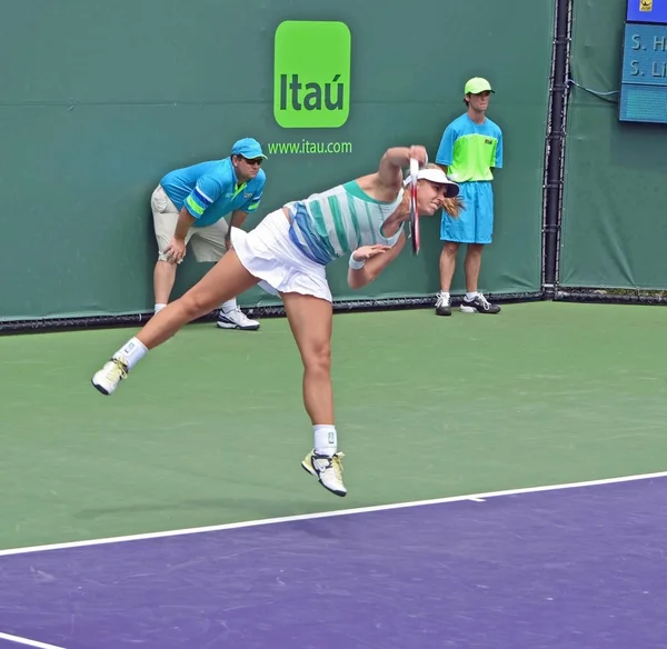 Tennis Serve Follow Through — Stock Photo, Image