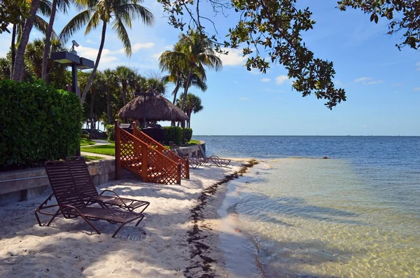 A Small Secluded Beach — Stock Photo, Image