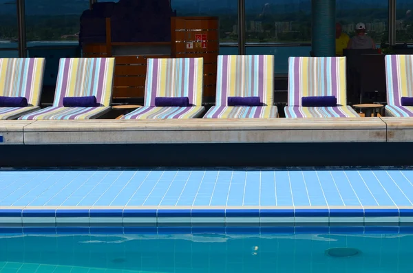 Poolside Deck Chairs — Stock Photo, Image