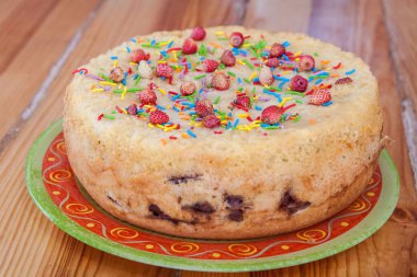 Ev yapımı elmalı turta.