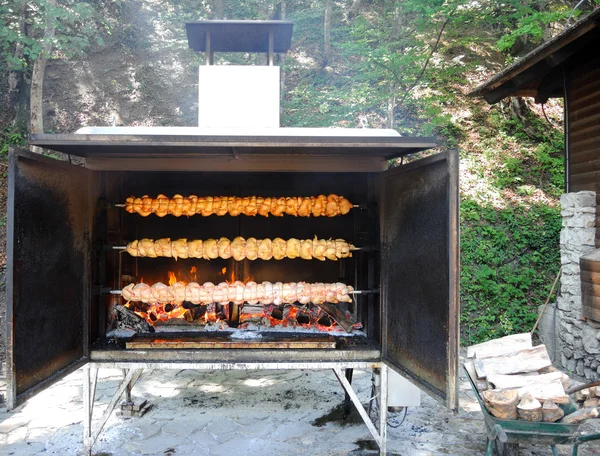 Grilled chickens. — Stock Photo, Image