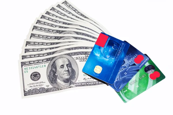 Quelques cartes de crédit, dollars, notes fond blanc isolé Photos De Stock Libres De Droits