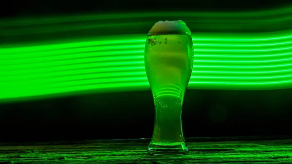 Beer Green Trail Lights Copy Space — Stock Photo, Image