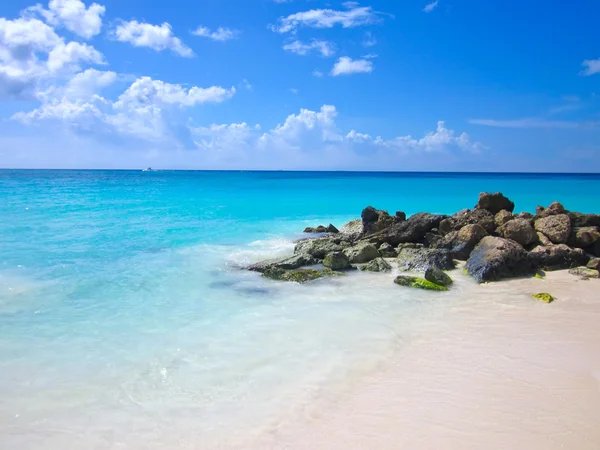 カリブ海の石 — ストック写真