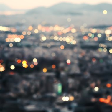 gece, bokeh arka plan şehir.