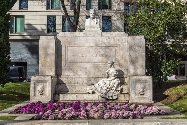 Мадрид пам'ятник Хуан Валера Ліцензійні Стокові Зображення