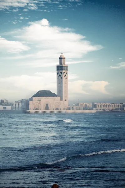 Bild des muslimischen Minaretts in Marokko hassan ii — Stockfoto