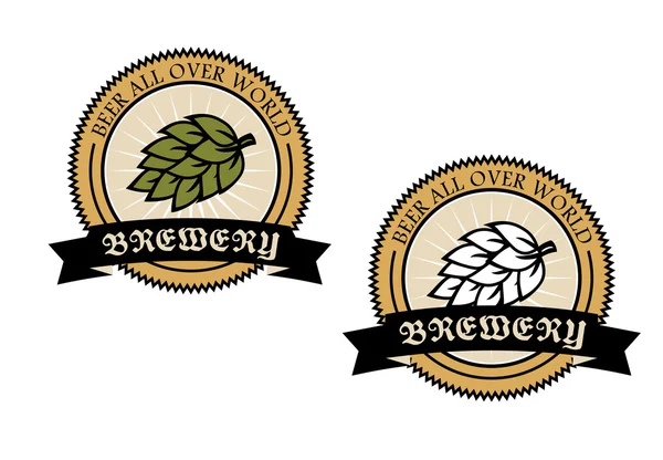 2 つの円形のビール醸造所のラベル — ストックベクタ