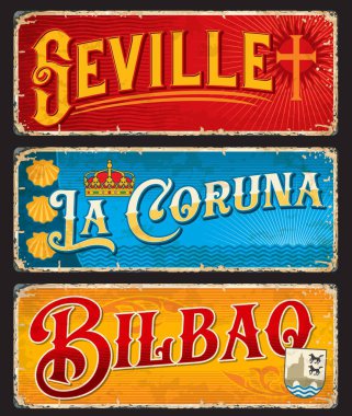 Seville, La Coruna, Bilbao İspanyol seyahat etiketleri ve plakaları, vektör bagaj etiketleri. İspanya şehirleri teneke tabelalar ve devlet bayrakları, semboller ve Bask ülkesinin amblemleriyle dolu grunge plakalarda yer alıyorlar.