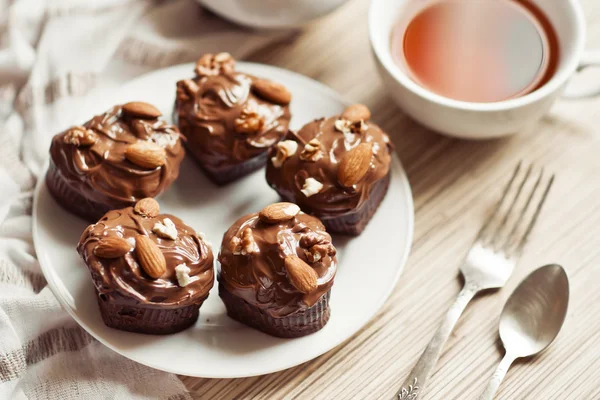 Black Forest Cupcakes with almonds — Stock Photo, Image