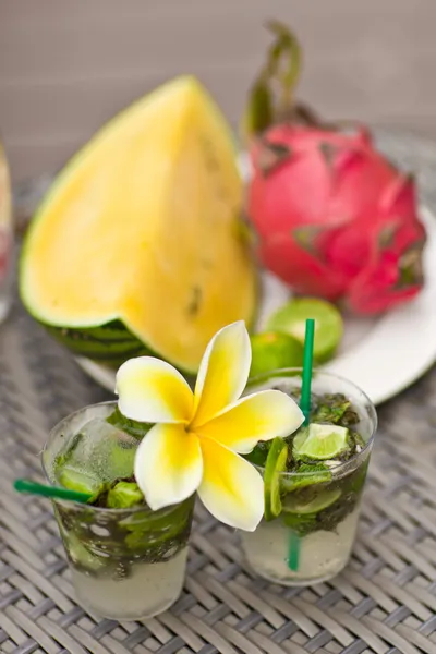 Fruits thaïlandais colorés et sains — Photo